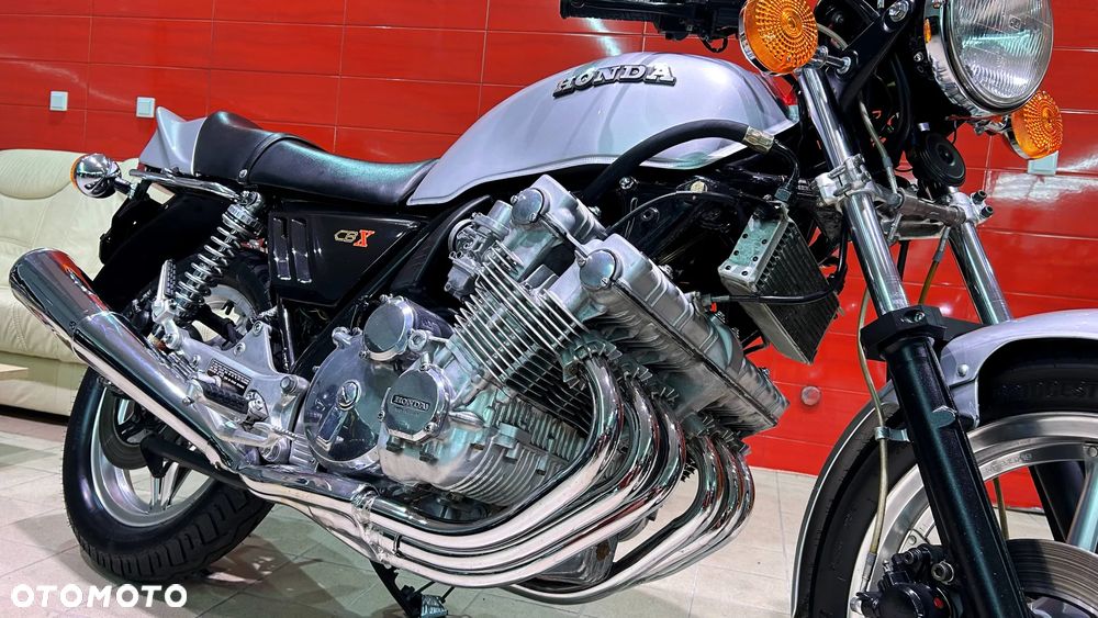 Honda CBX - 18