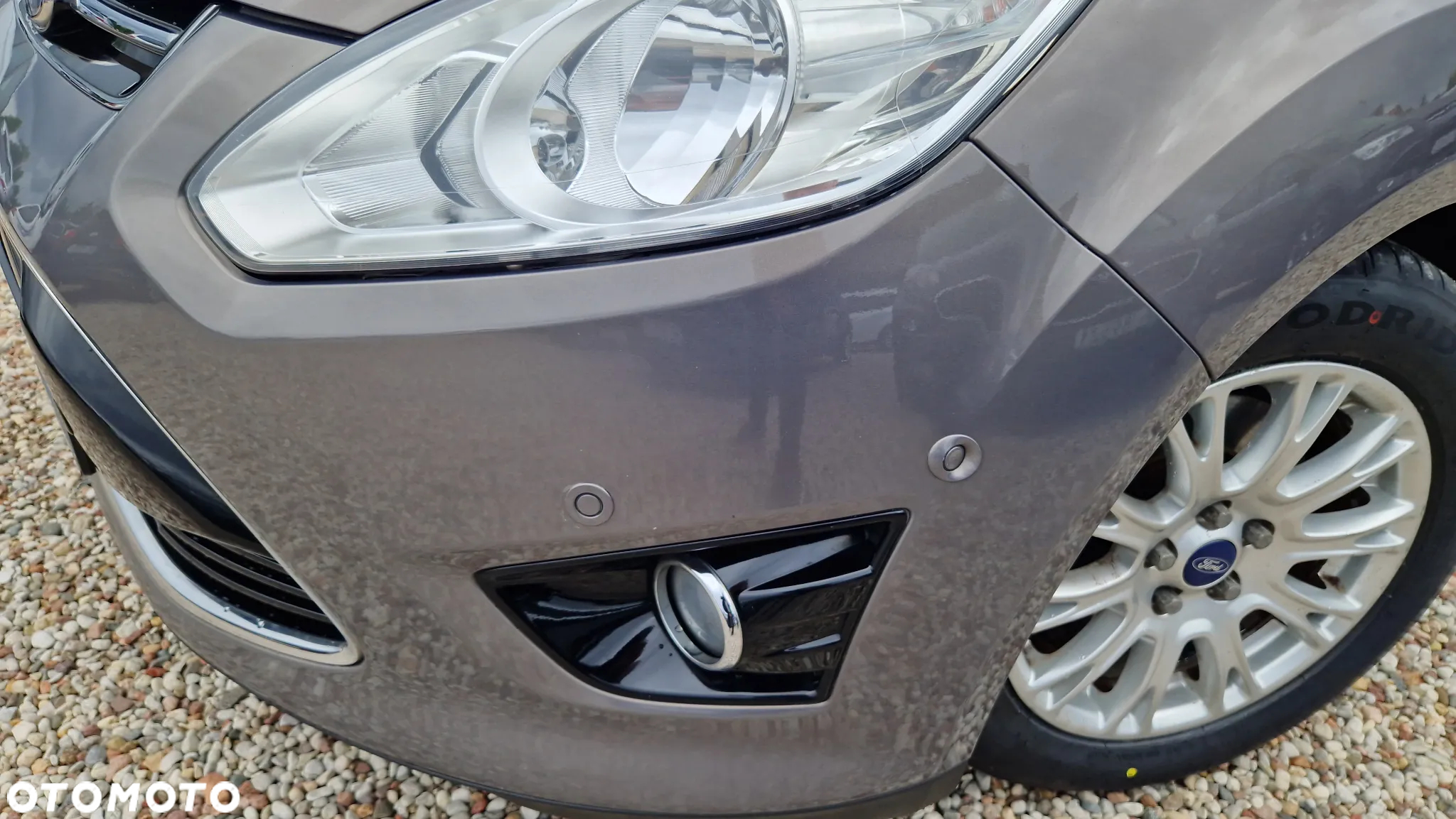 Ford C-MAX 1.6 EcoBoost Titanium - 26