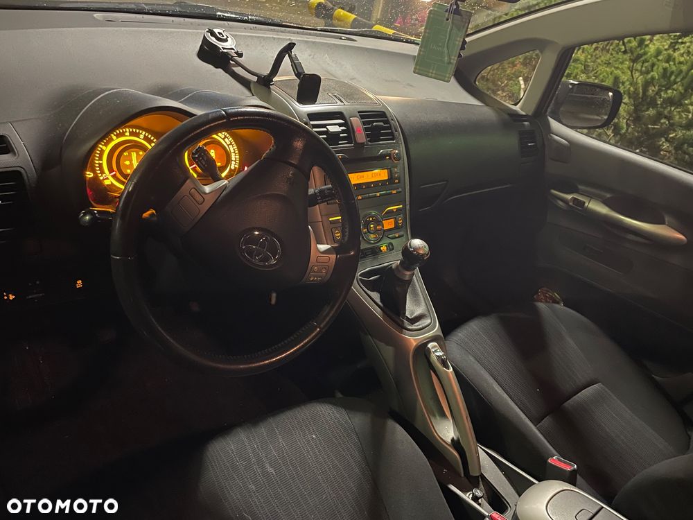 Toyota Auris 1.6 VVT-i Luna - 7