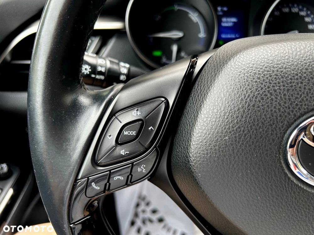 Toyota C-HR Business-Edition - 25