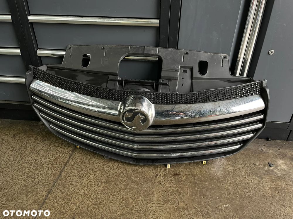 VIVARO Trafic Atrapa grilla Grill zderzaka chrom 214B37781R 214B25126R - 1