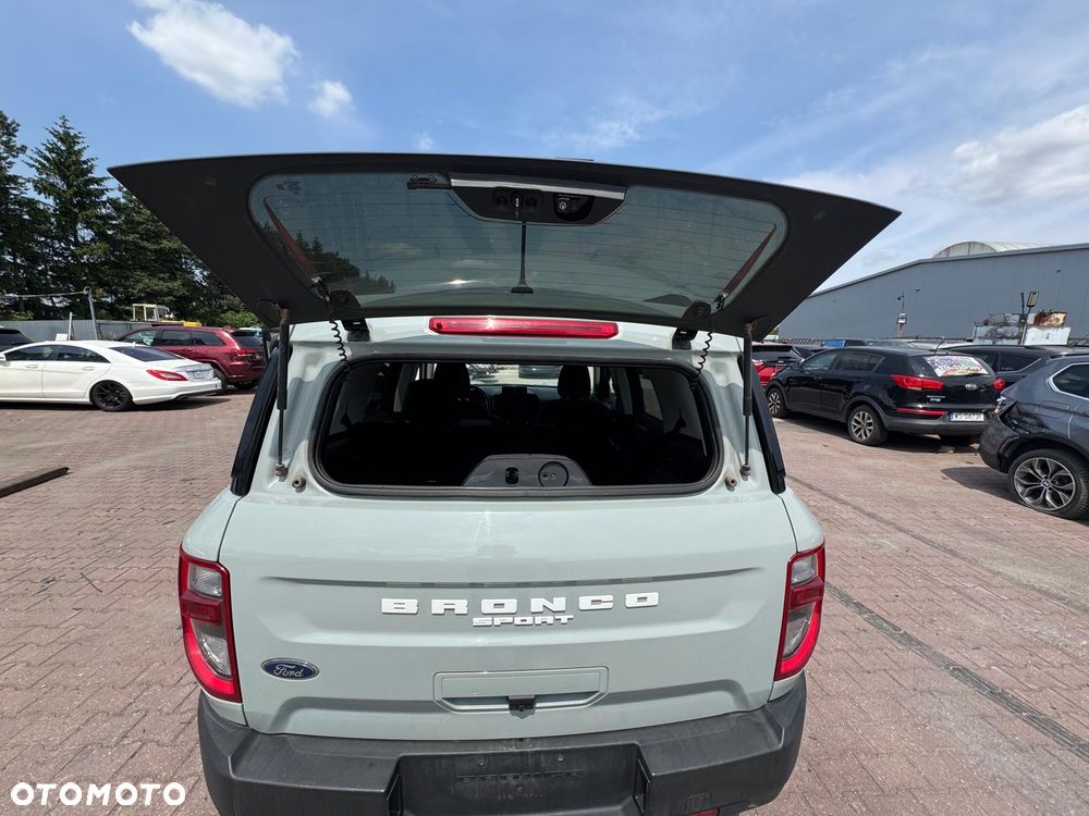 Ford Bronco - 21