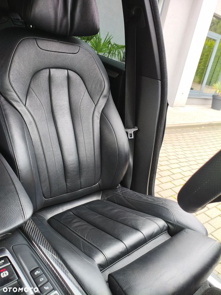 BMW X5 xDrive40d - 36