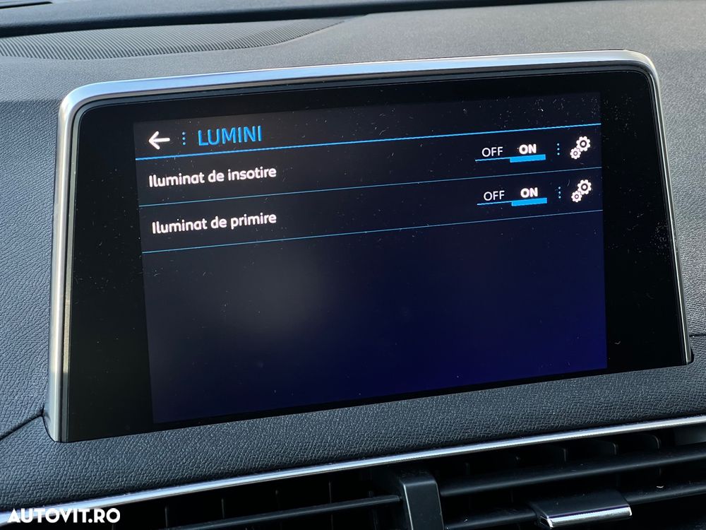 Peugeot 3008 1.6 BlueHDI S&S Active - 24