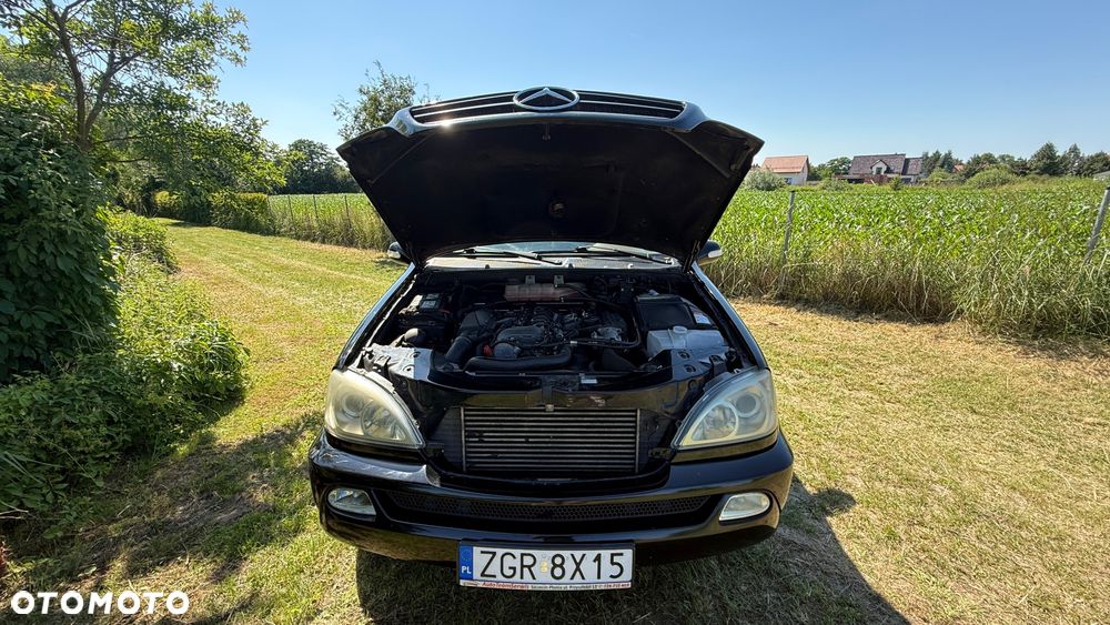 Mercedes-Benz ML - 13