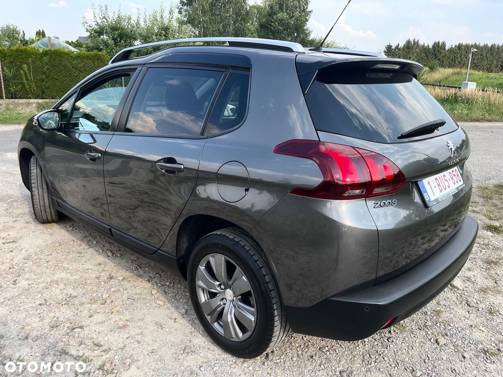 Peugeot 2008 - 11