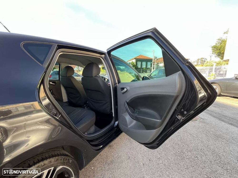 SEAT Ibiza 1.6 TDI Copa DPF - 35