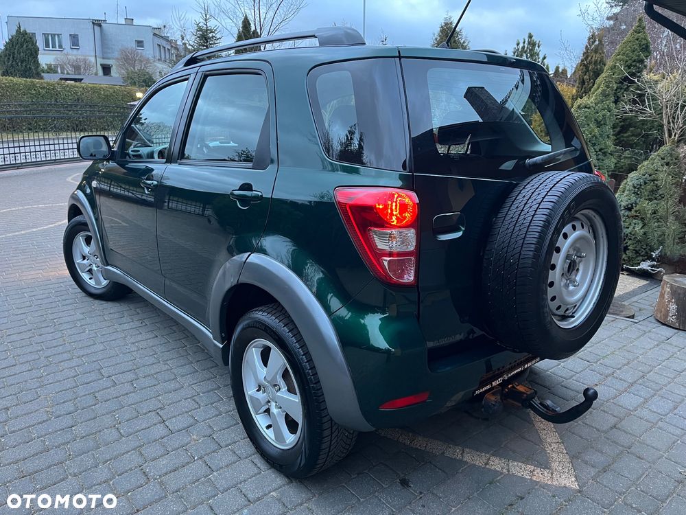 Daihatsu Terios 4WD Top - 4