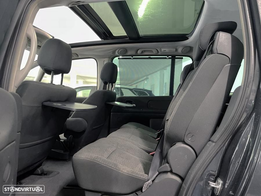 Renault Grand Espace 2.0 dCi FAmily 7L - 21