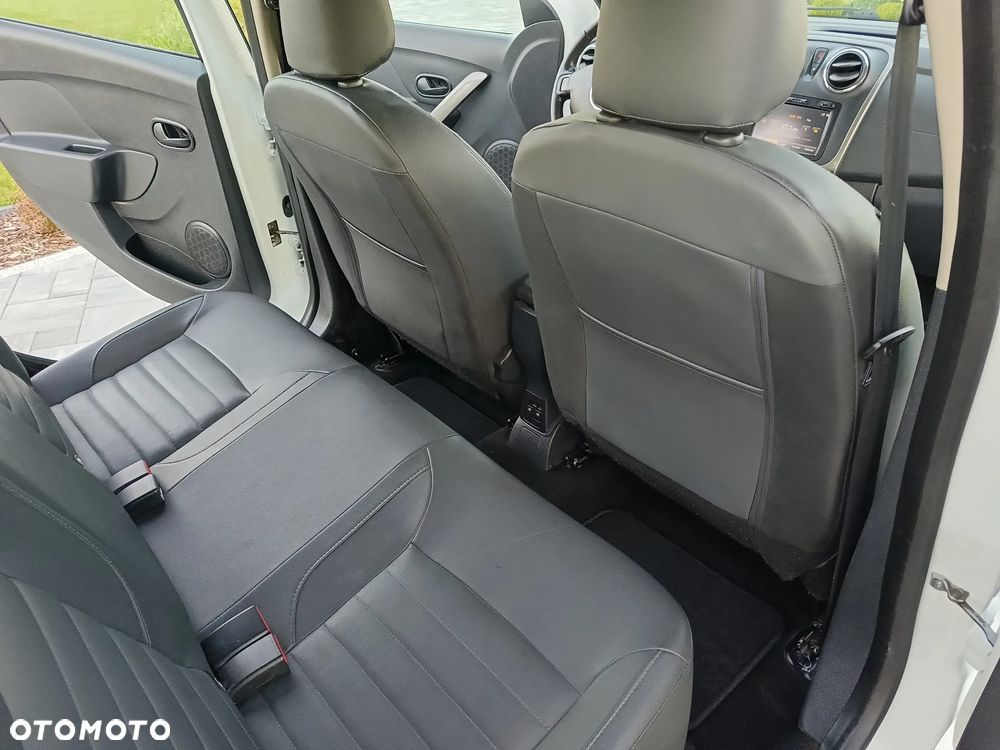 Dacia Sandero Stepway - 12
