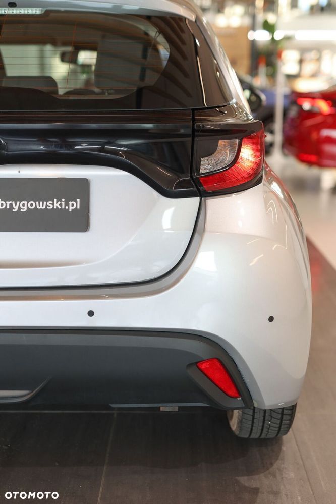 Toyota Yaris - 12