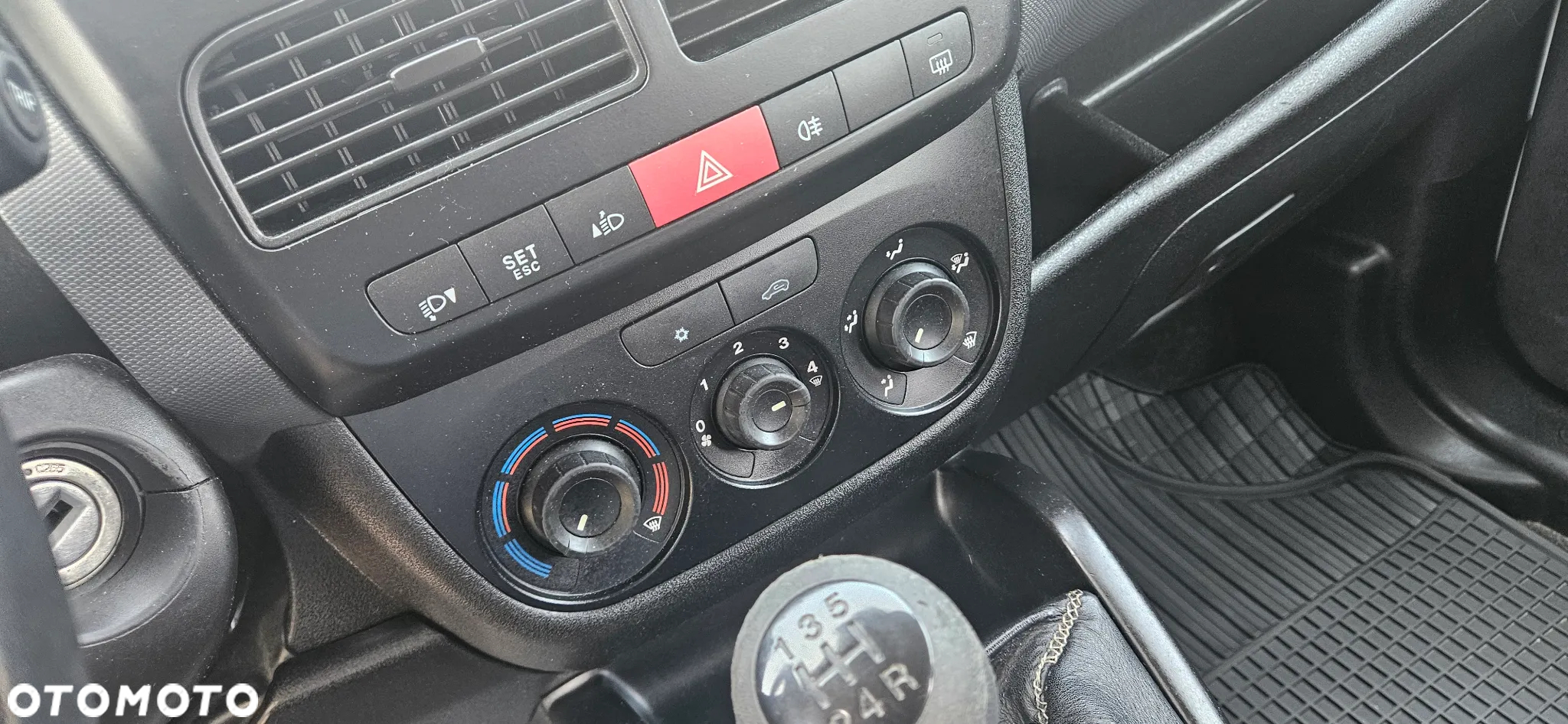 Fiat Doblo - 17