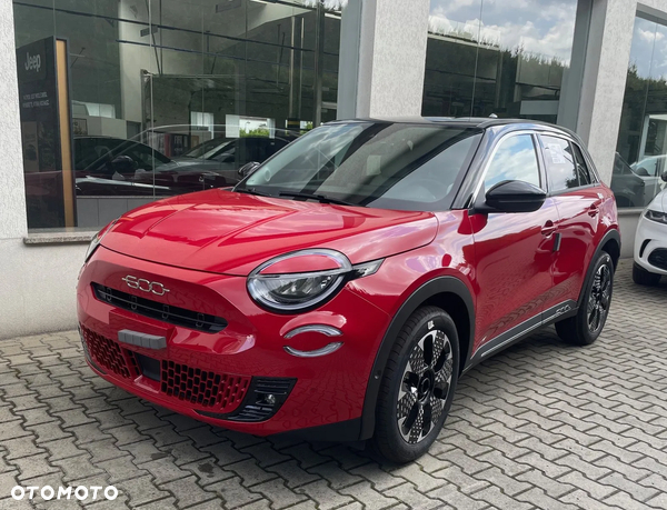 Fiat 600 1.2 Turbo Hybrid La Prima eDCT