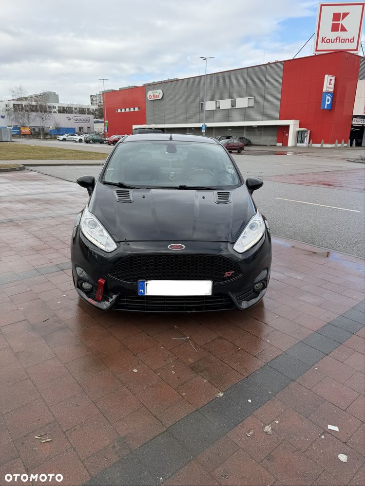 Ford Fiesta - 1