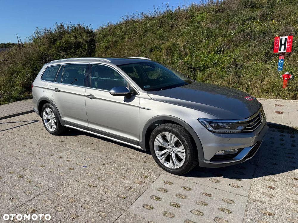 Volkswagen Passat 2.0 TDI Bi-Turbo BMT 4Mot Highline DSG - 3
