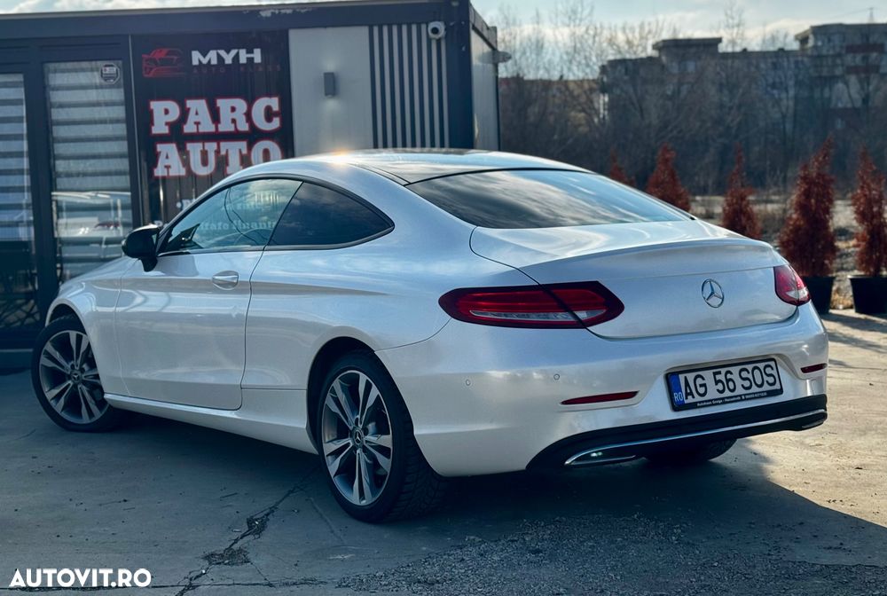 Mercedes-Benz C 220 d Coupe 4Matic 9G-TRONIC - 2