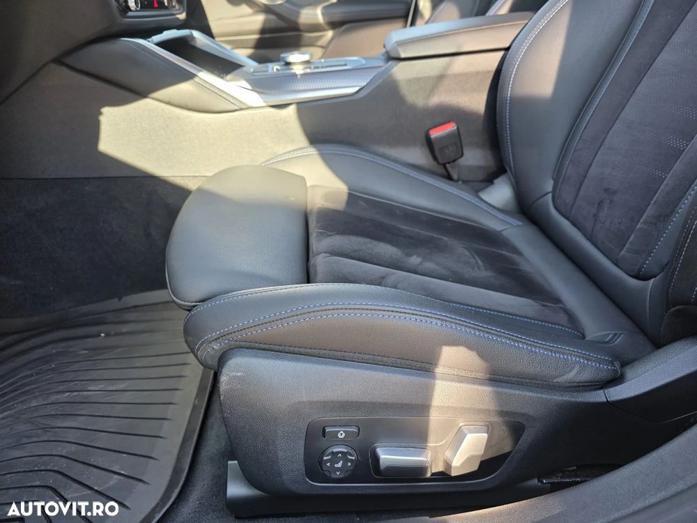 BMW i4 eDrive40 - 18