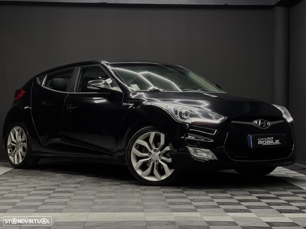Hyundai Veloster - 2