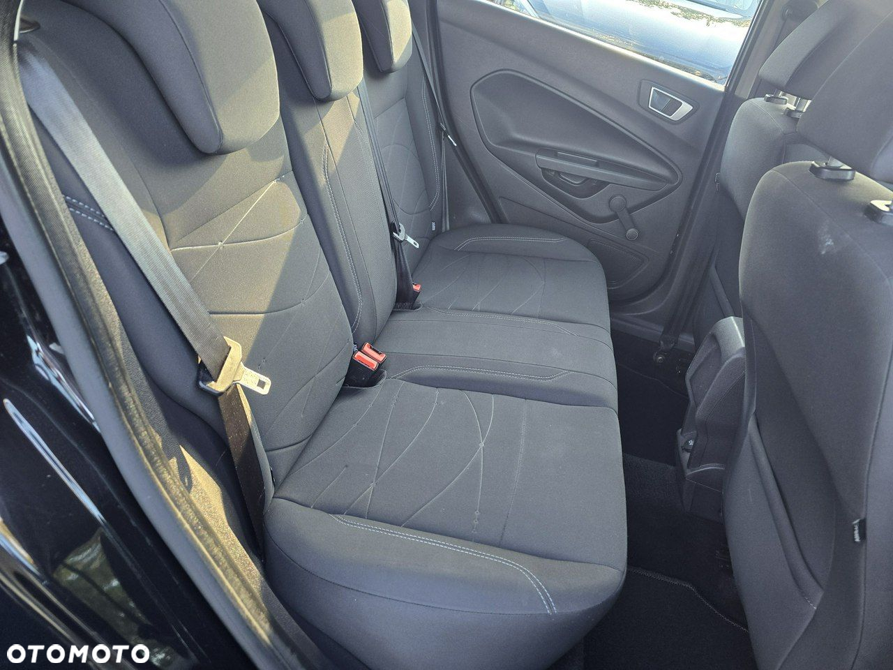 Ford Fiesta 1.0 EcoBoost Gold X - 14