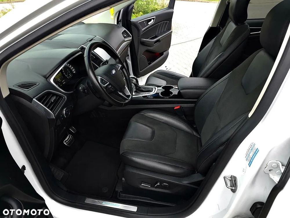 Ford Edge 2.0 TDCi Bi-Turbo 4x4 Sport - 23