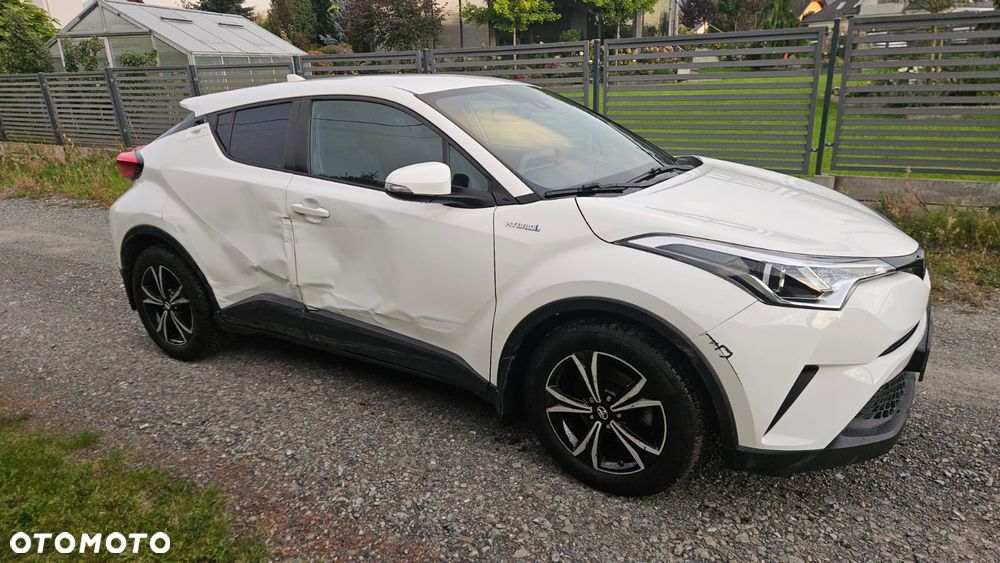 Toyota C-HR - 8