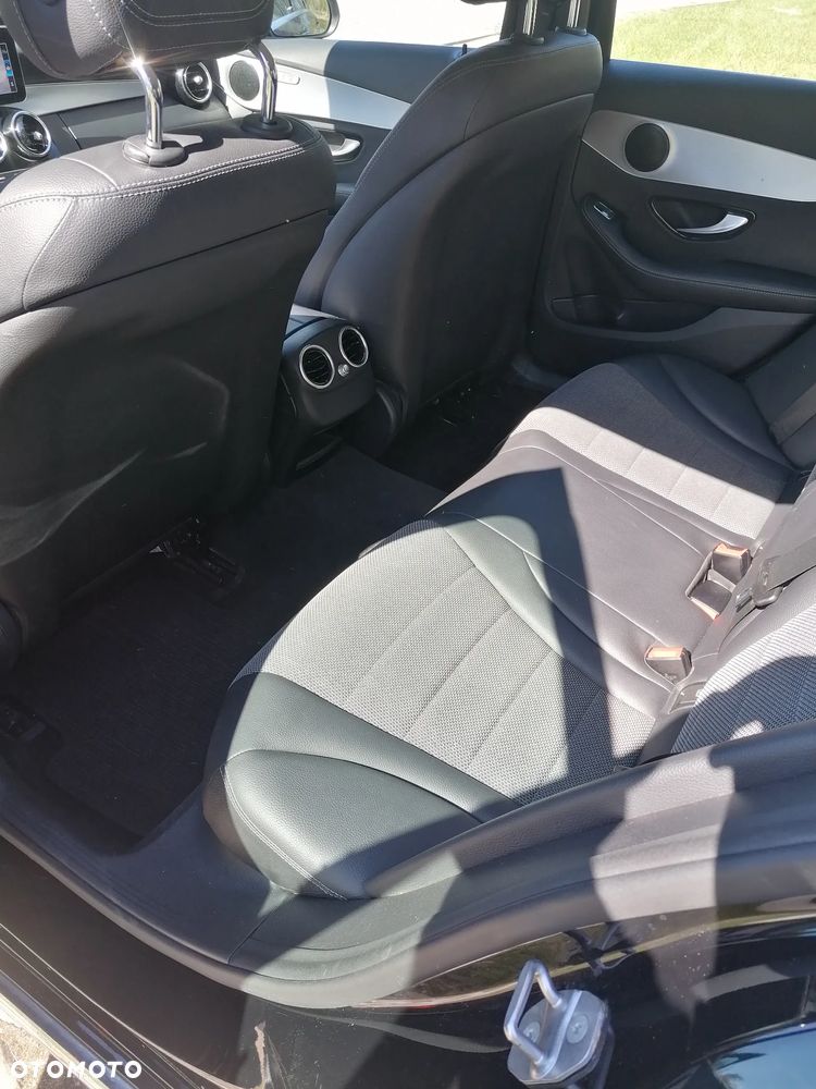 Mercedes-Benz Klasa C 180 9G-TRONIC Avantgarde - 21