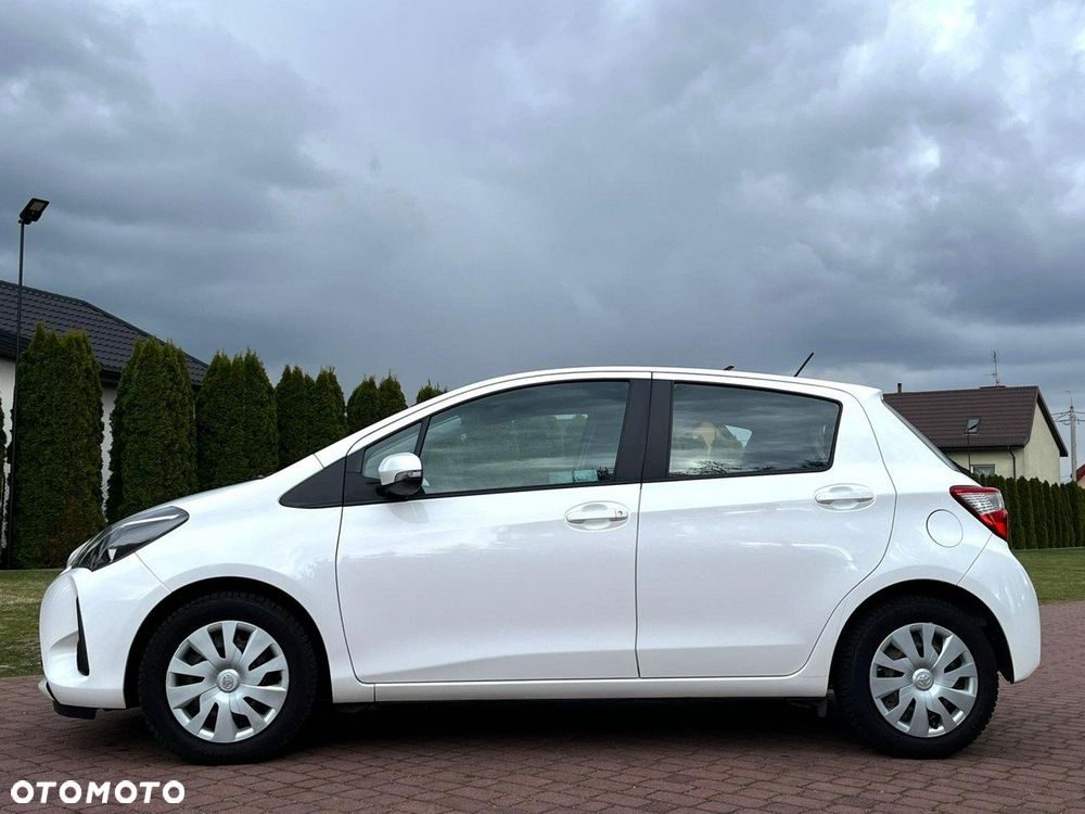 Toyota Yaris 1.5 Active - 2