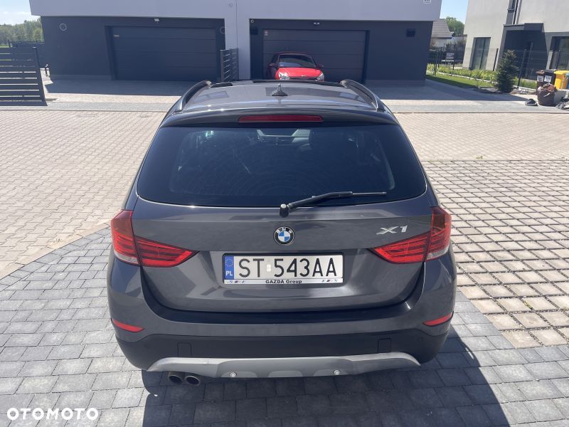BMW X1 - 6