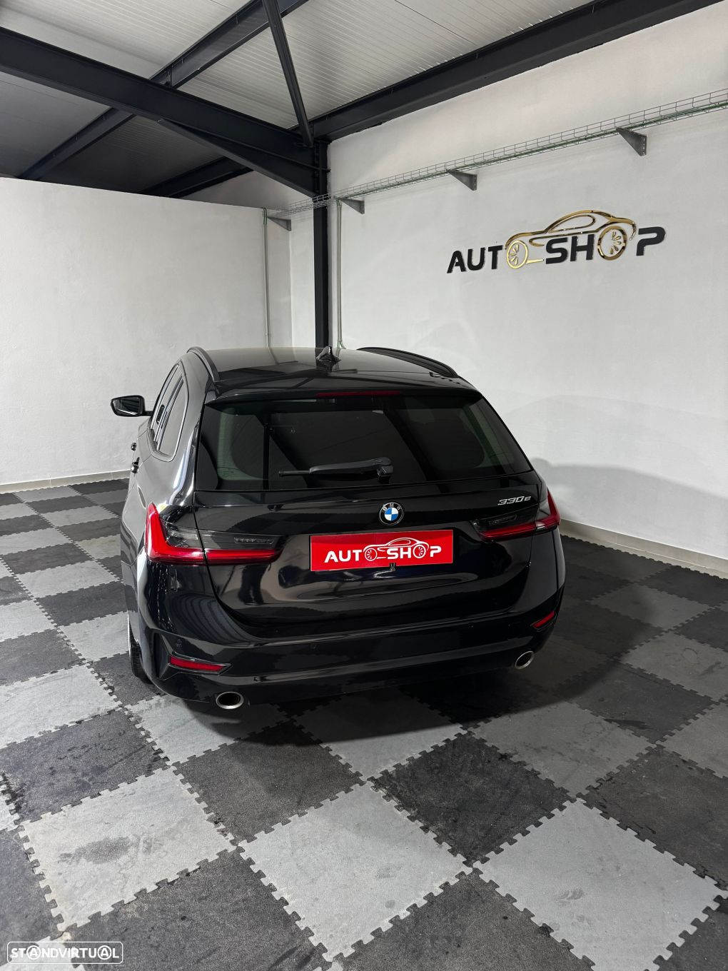 BMW 330 - 14