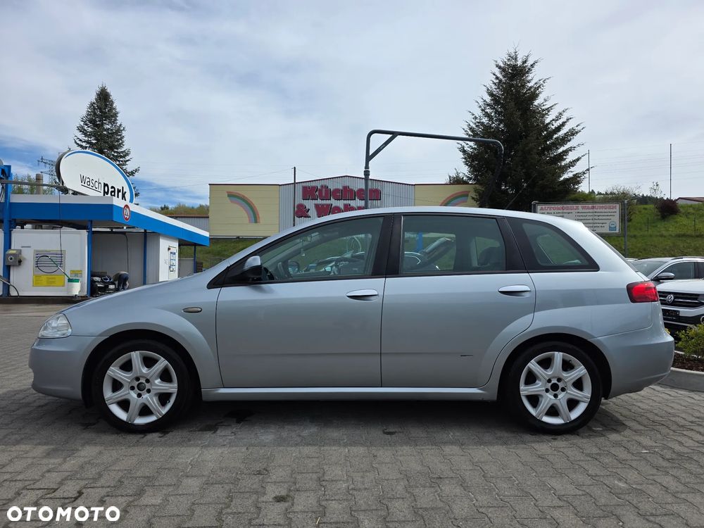 Fiat Croma 1.9 JTD Dynamic - 12