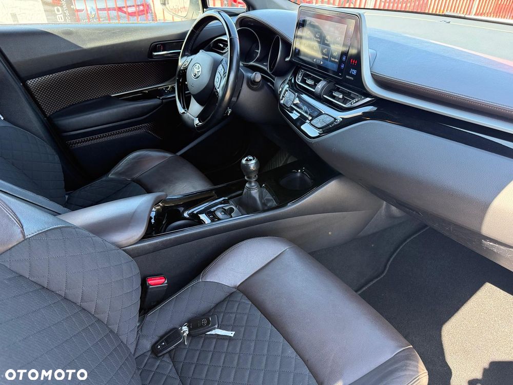 Toyota C-HR 1.2 Turbo Flow - 12