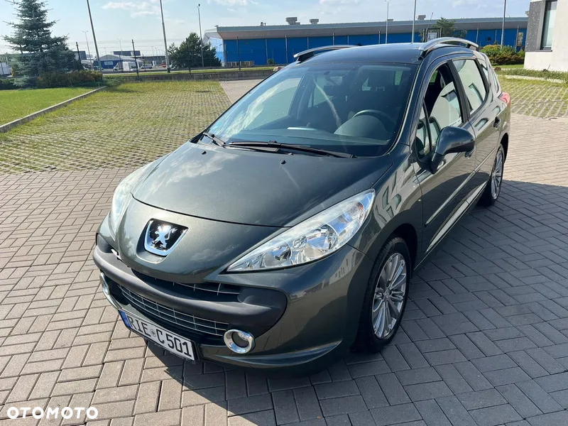Peugeot 207 1.4 16V Trendy - 12