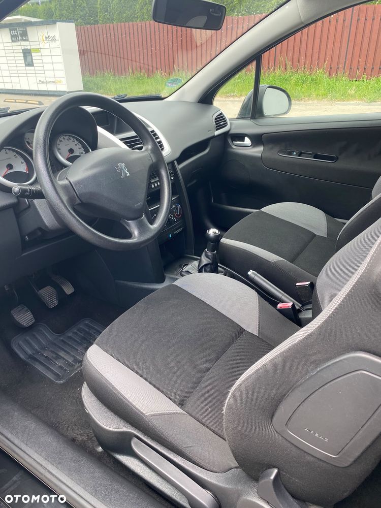Peugeot 207 1.4 U Move - 25