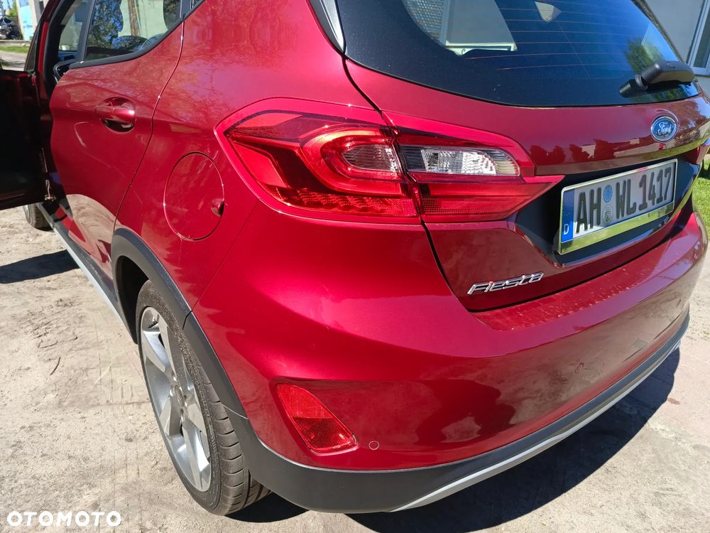 Ford Fiesta 1.0 EcoBoost S&S ACTIVE - 11