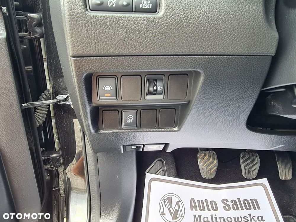 Nissan Qashqai 1.2 DIG-T N-Connecta - 17