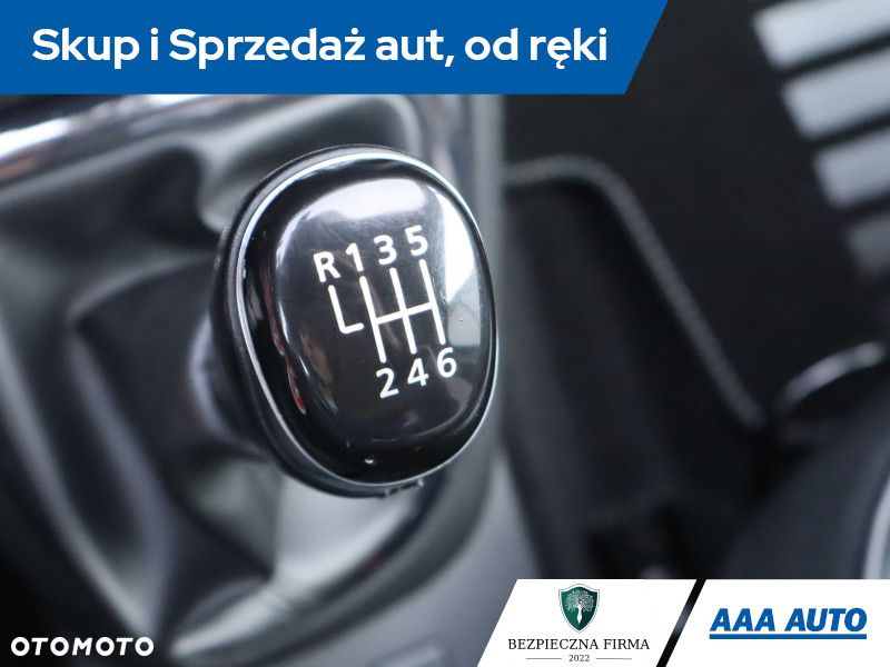 Renault Captur - 14
