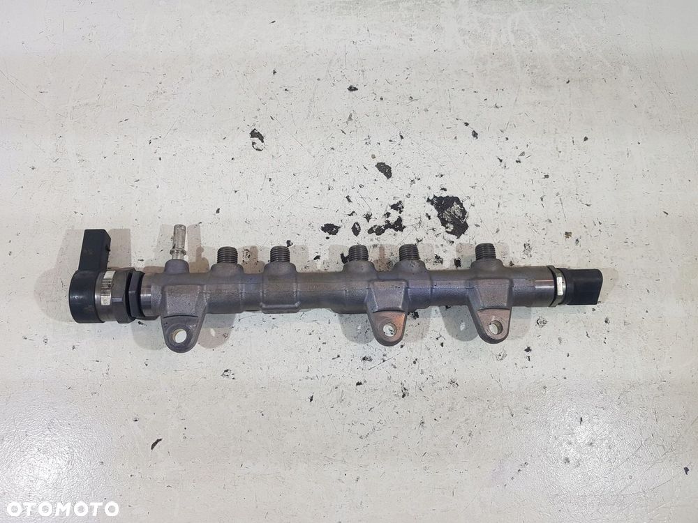 LISTWA WTRYSKOWA 851415402 BMW F30 F31 F10 F11 X3 2.0D B47D20A - 2