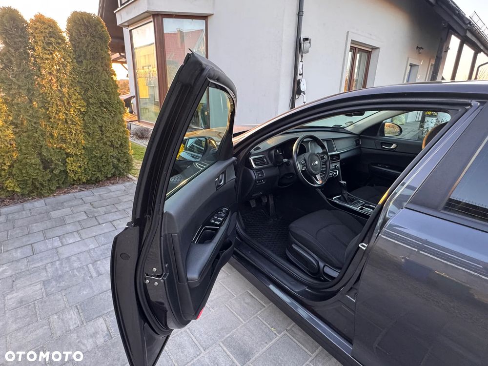 Kia Optima 1.7 CRDI L - 10