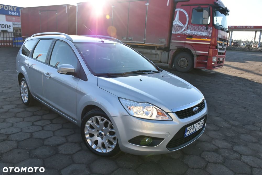 Ford Focus 1.6 Ti-VCT Style+ - 3