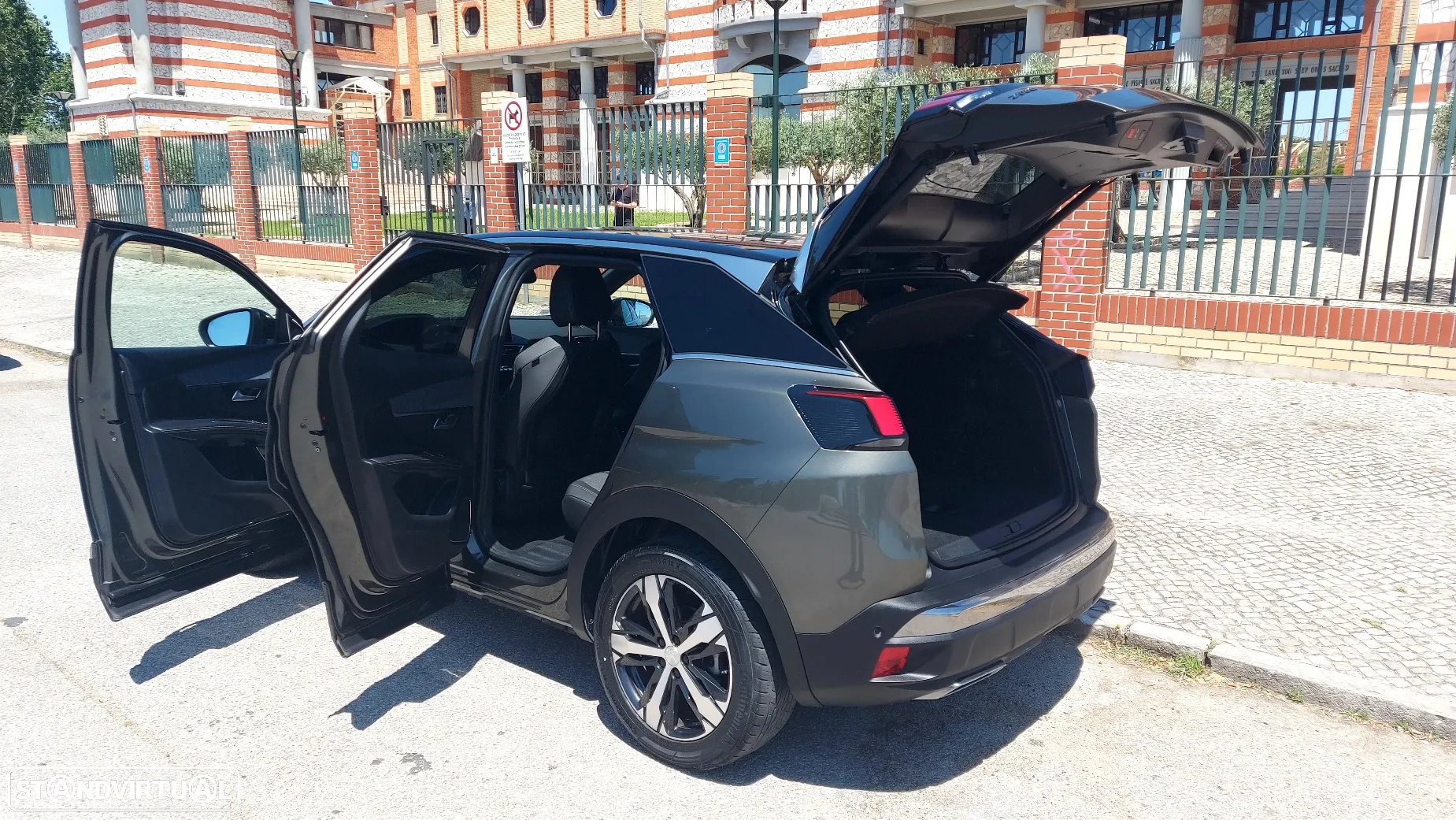 Peugeot 3008 1.2 PureTech GT Line - 37