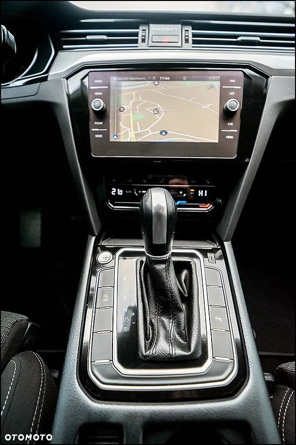 Volkswagen Passat - 26