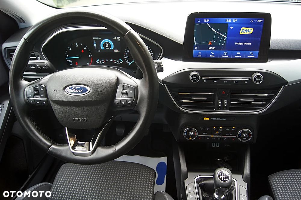 Ford Focus 1.5 EcoBlue Start-Stopp-System COOL&CONNECT DESIGN - 29