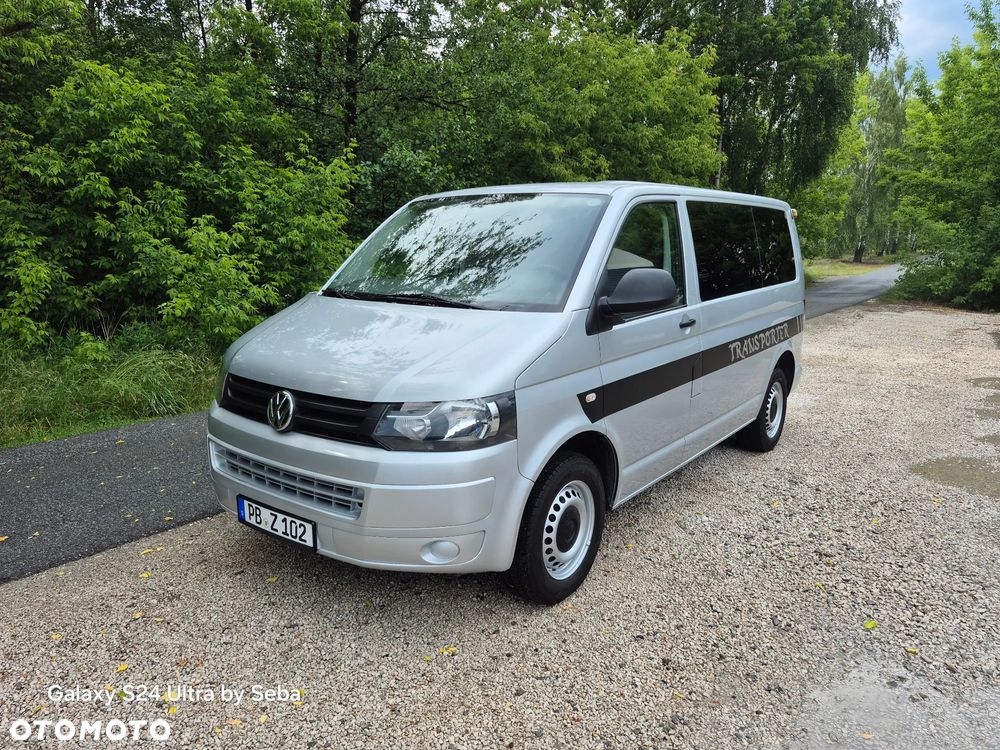 Volkswagen Transporter - 1