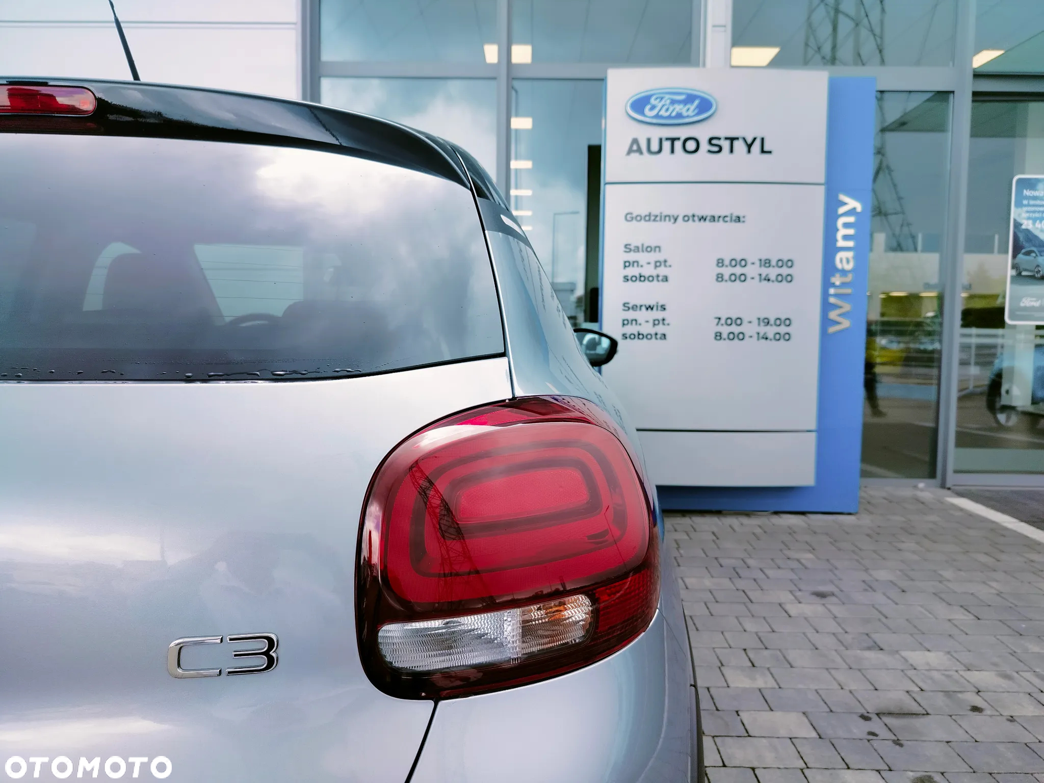 Citroën C3 1.2 PureTech Shine - 36