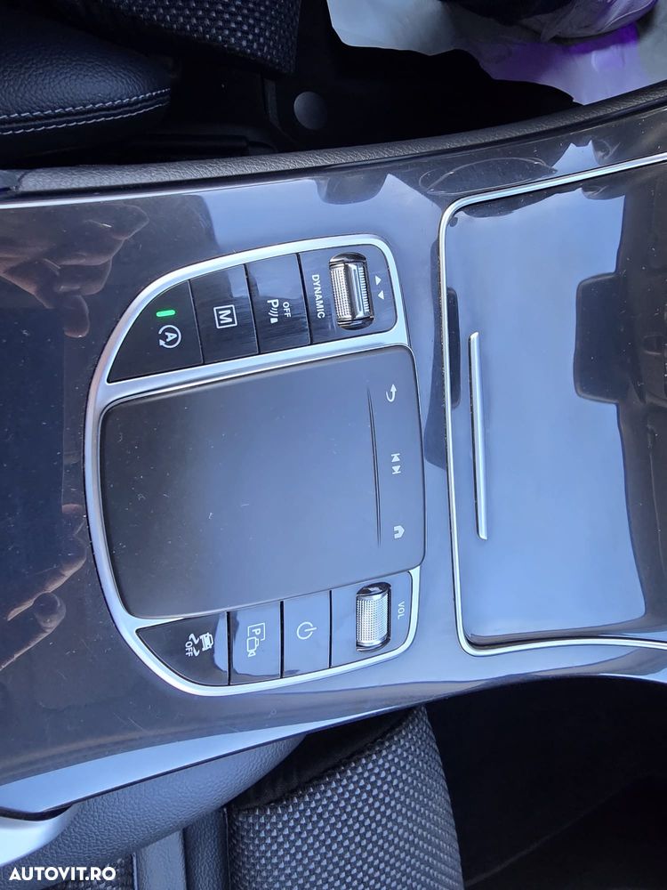 Mercedes-Benz GLC - 36