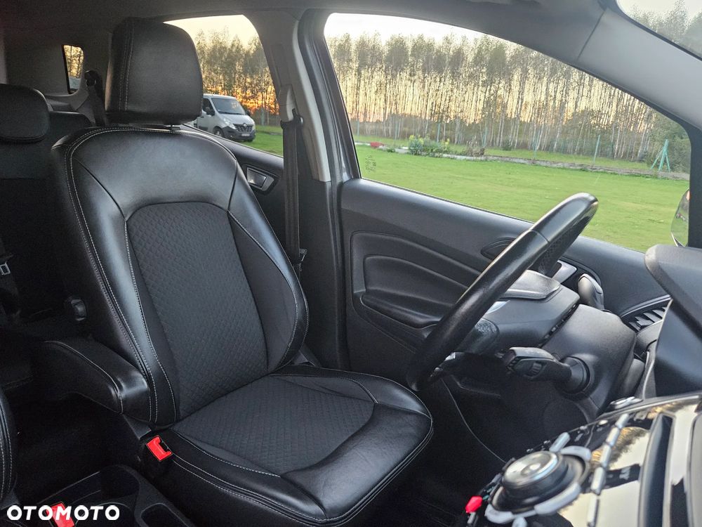 Ford EcoSport - 28