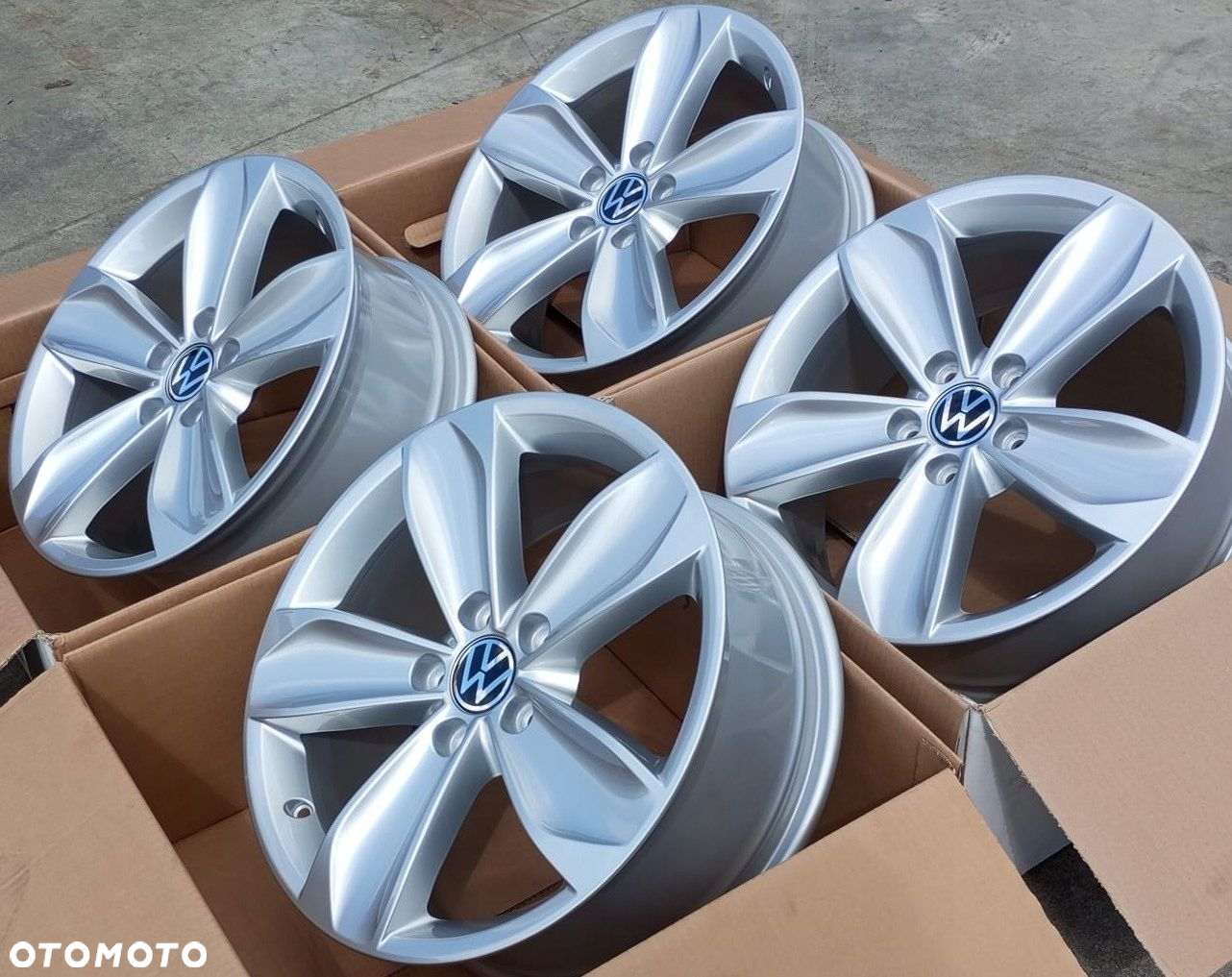 4X FELGI 17" 5X112 VW CADDY ARTEON PASSAT JETTA GOLF TIGUAN TOURAN I VAG - 3