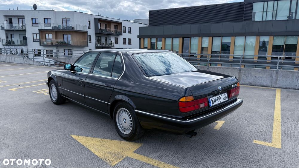 BMW Seria 7 730iL - 12