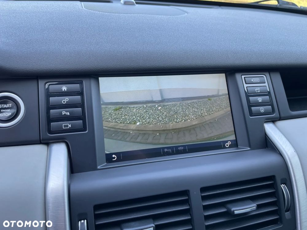 Land Rover Discovery Sport 2.0 D180 HSE - 35