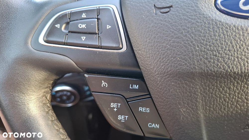 Ford Focus 1.5 TDCi DPF Start-Stopp-System Titanium - 29